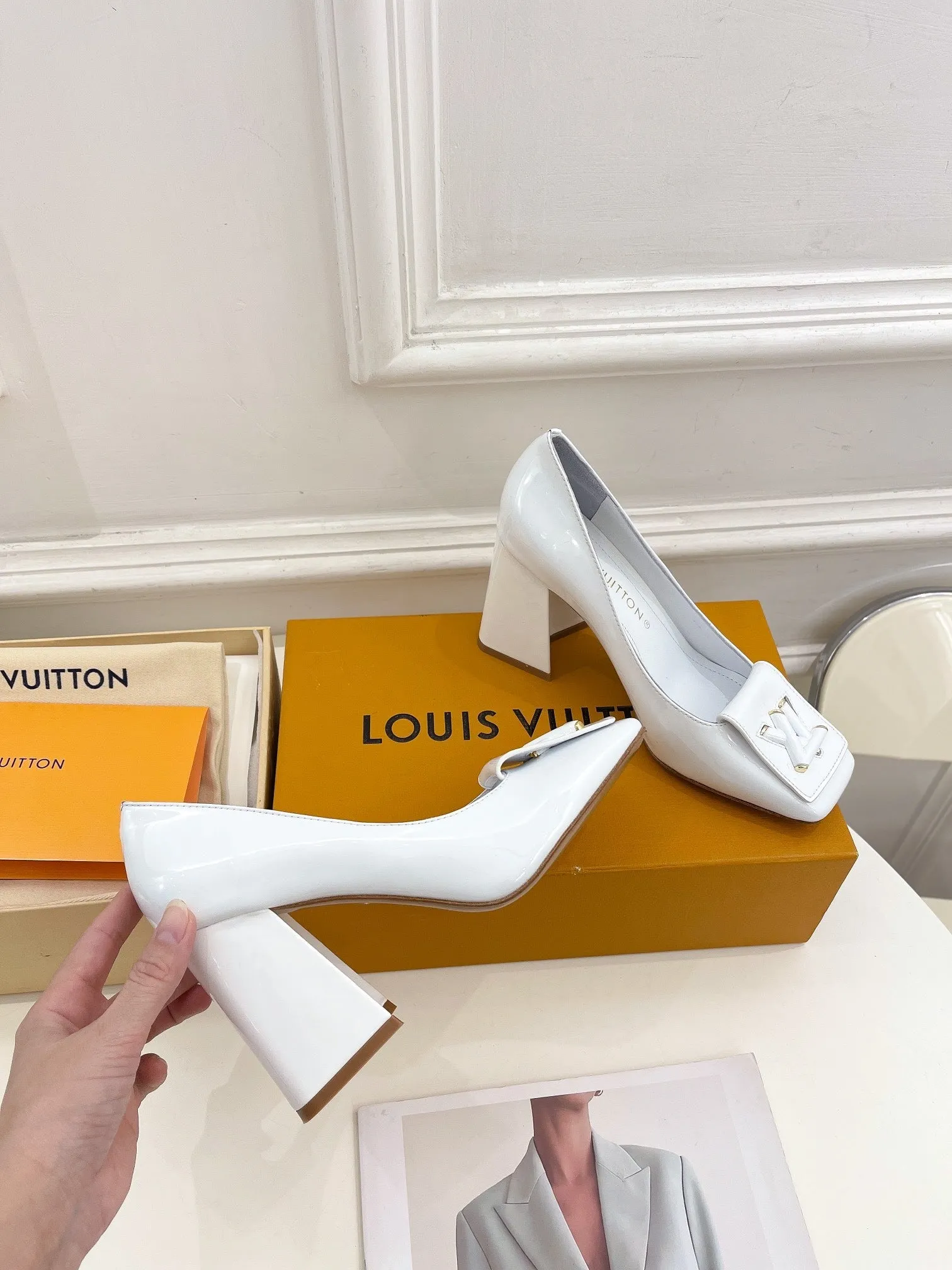 High Quality LUV High Heel Shoes 006