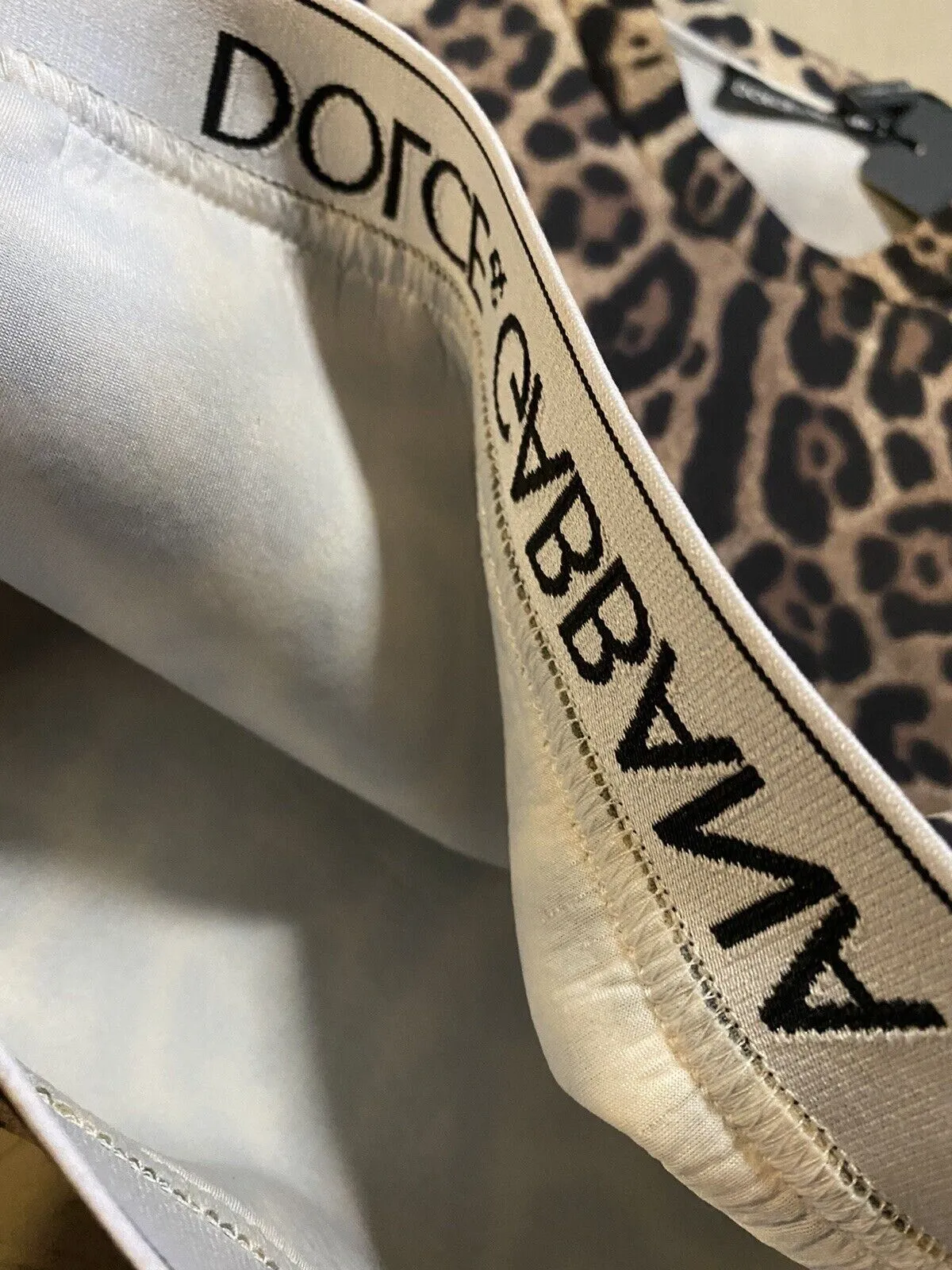 New $895 Dolce&Gabbana Leopard-Print Strong-Shoulder Cropped Sweatshirt 12 US